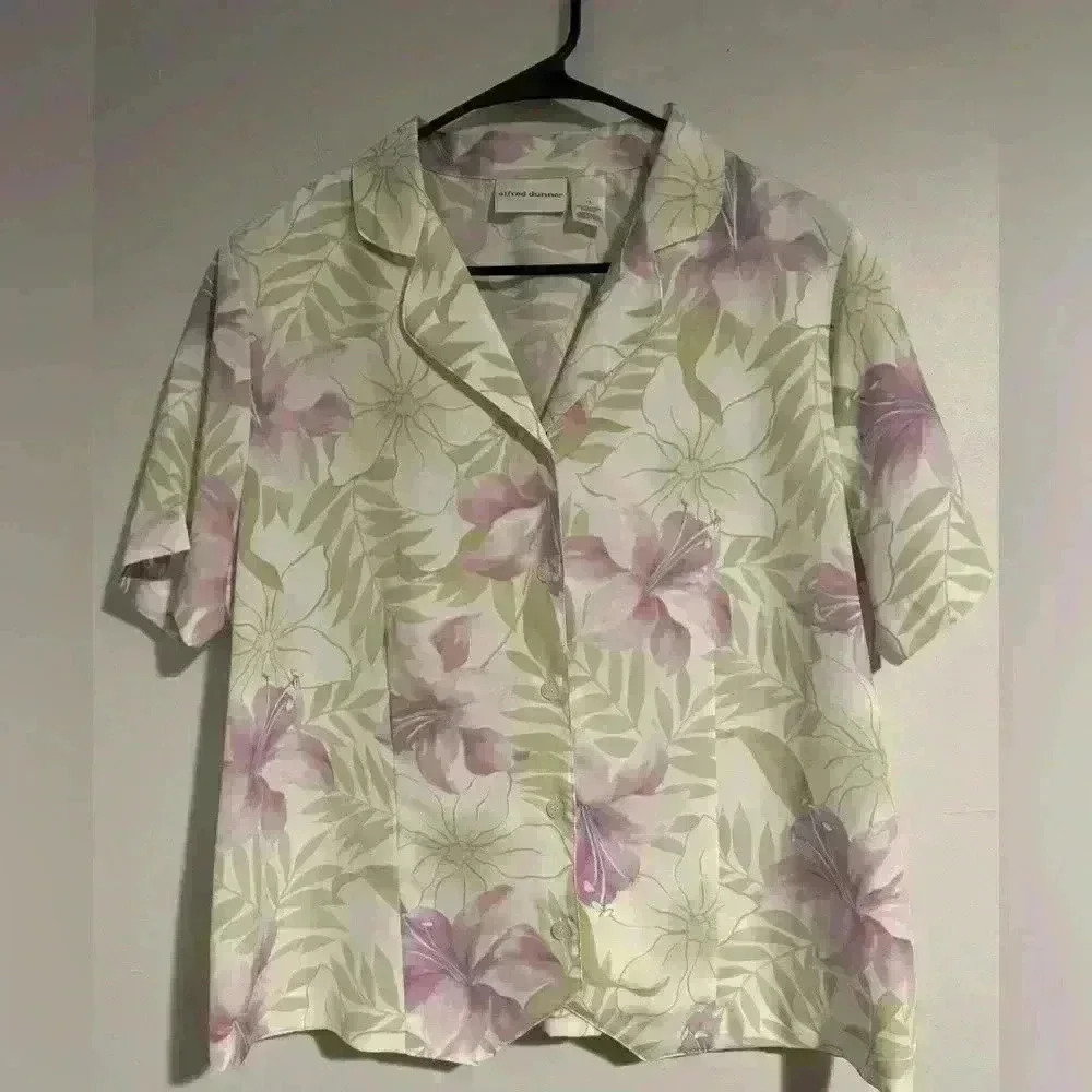 Women’s size 14 Alfred Dunner pant suit EUC